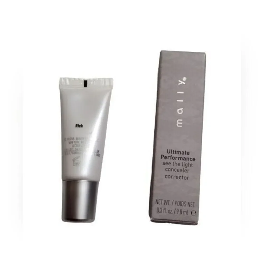 Mally Beauty's Ultimate‎ Performance See the Light Concealer in the shade 